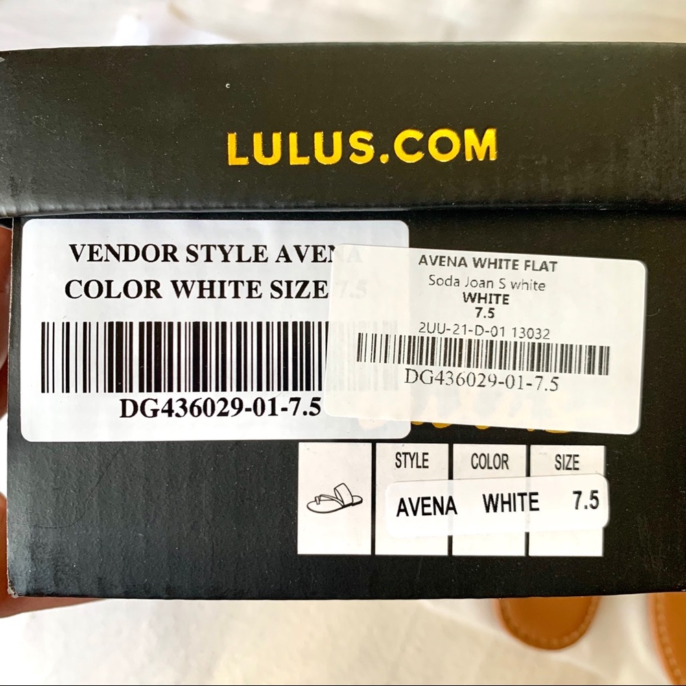 NWT Lulu’s Avena White Flat Sandals - Picture 9 of 9